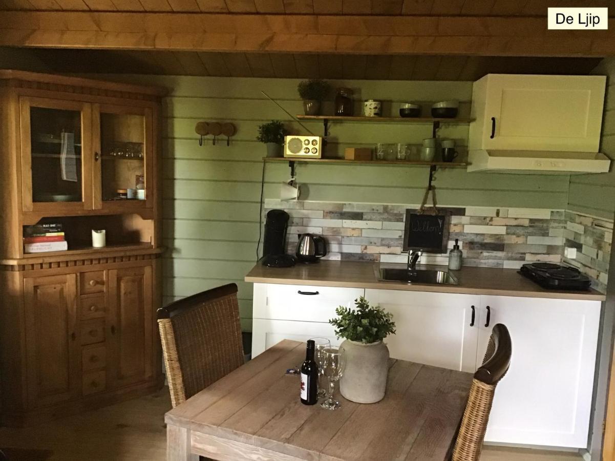 B&B De Flecht - De Ljip Nijega Bagian luar foto